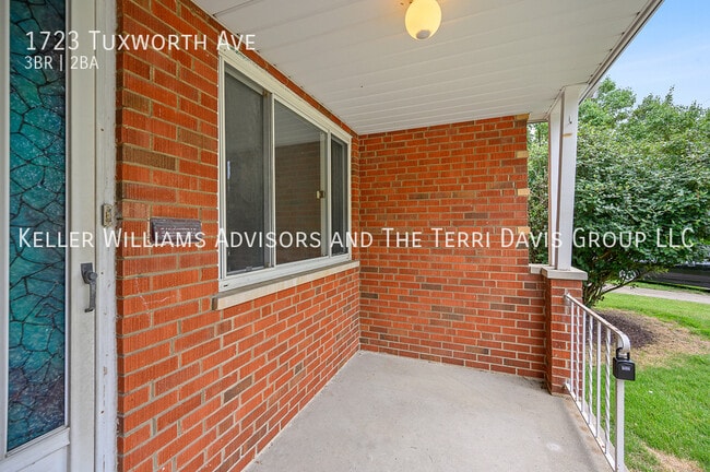 Foto del edificio - 1723 Tuxworth Ave