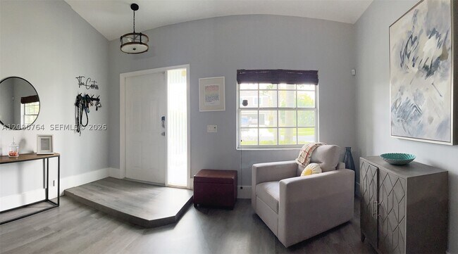 Building Photo - 6384 Lansdowne Cir
