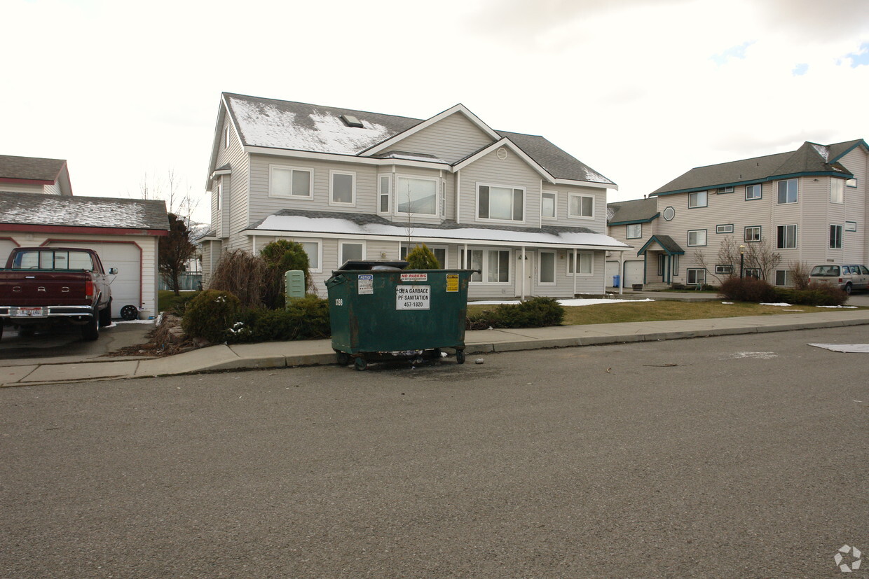 Building Photo - 3398 W Lilac Ct
