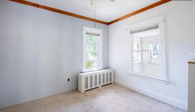 Building Photo - 4 Braintree St