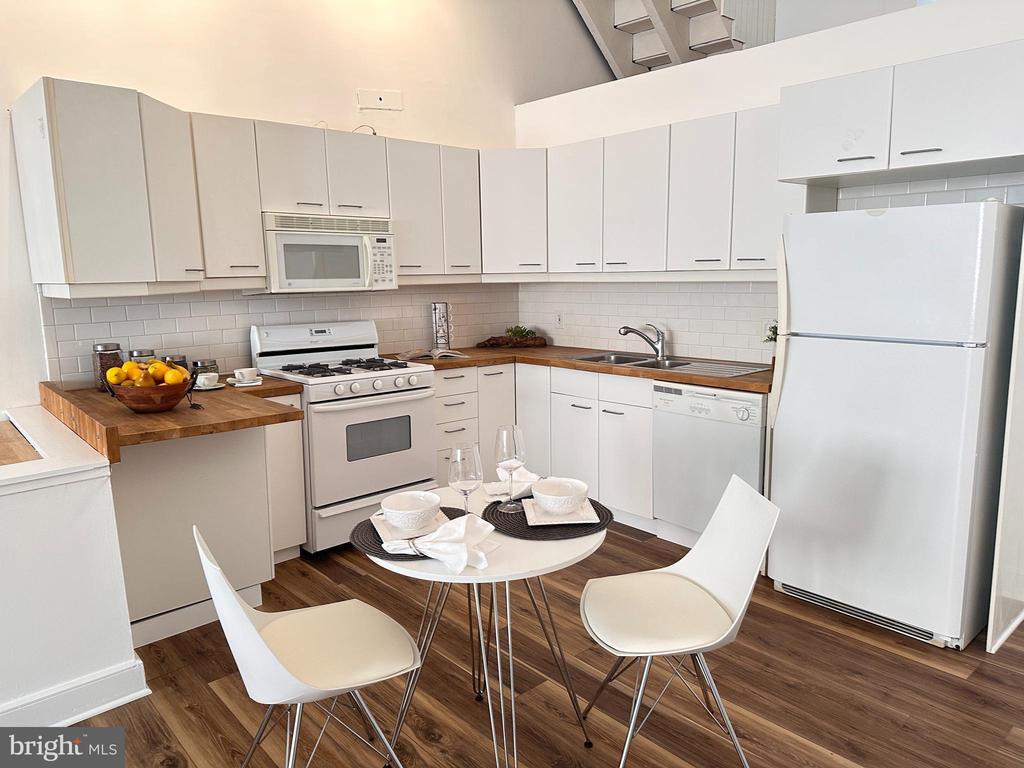 Foto principal - 305 Cherry St