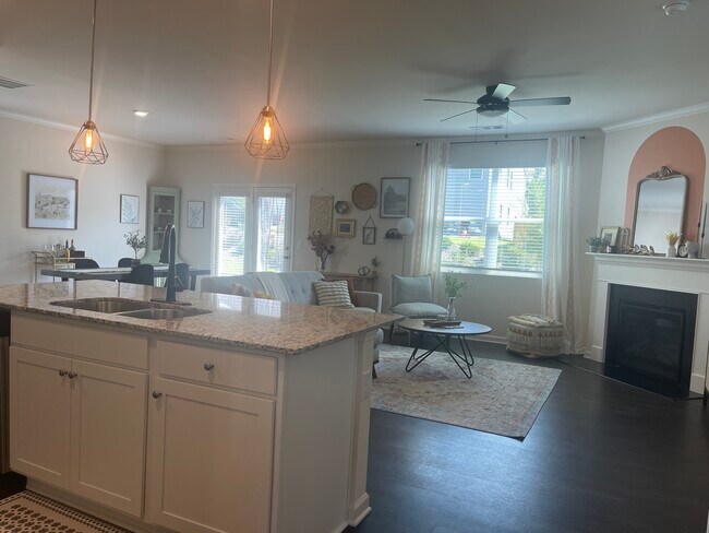 Building Photo - 5799 Turnstone Trl