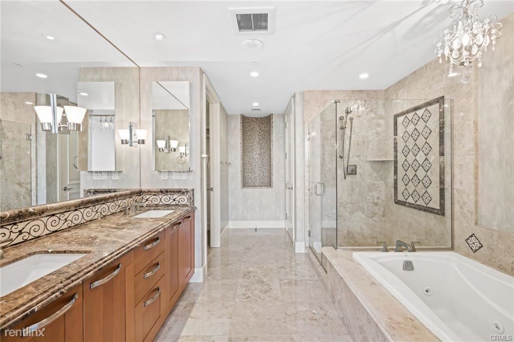 Foto principal - 2 br, 1.5 bath Condo - 3050 Scholarship