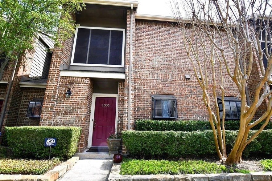 Primary Photo - 5859 Frankford Road Unit 1005