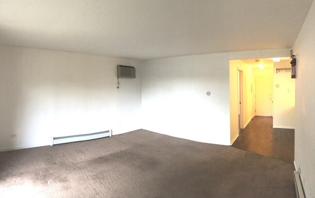 Foto del edificio - 102 Glen Ellyn Rd