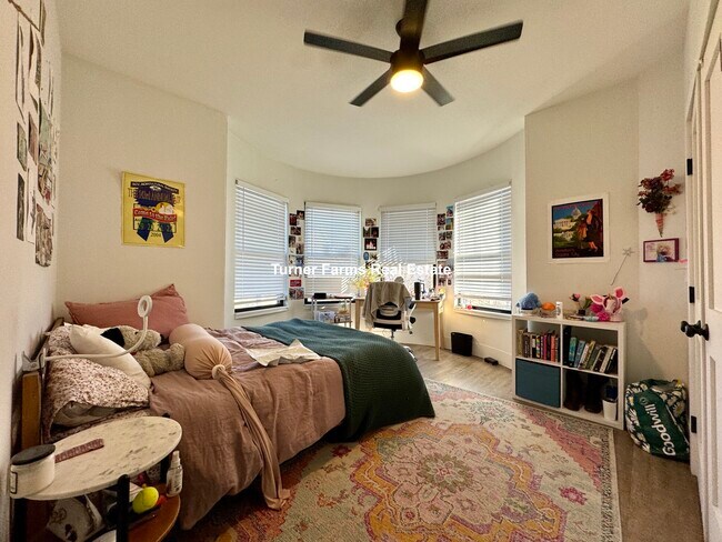 Foto del edificio - 1510 Tremont St