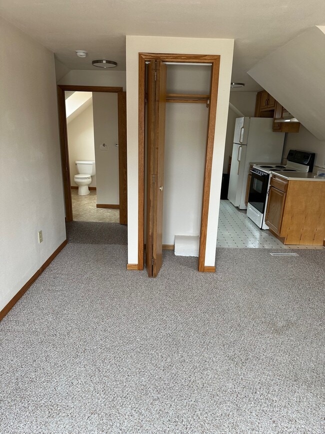 Sala de estar - 924A W Blodgett St