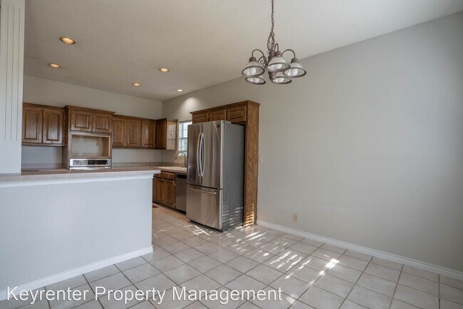 Foto del edificio - 4 br, 3 bath House - 406 N Emerson