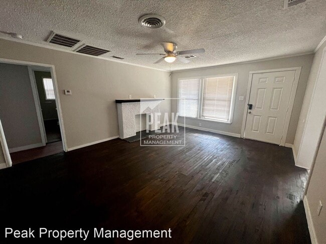 Building Photo - 4 br, 1 bath House - 1524 27th St.