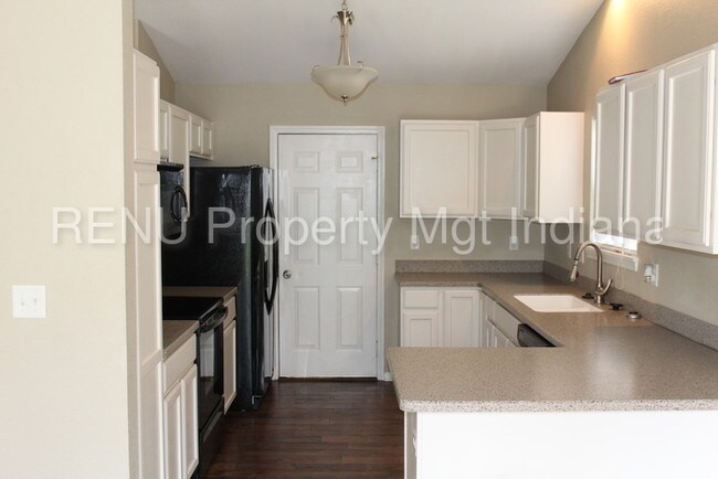 Building Photo - 11821 Sand Creek Blvd