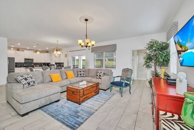 Building Photo - 9054SD  Ultimate 6Br Villa W/Pool/Spa (905...