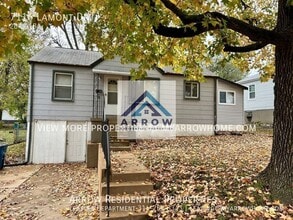 Building Photo - 7116 Lamont Dr