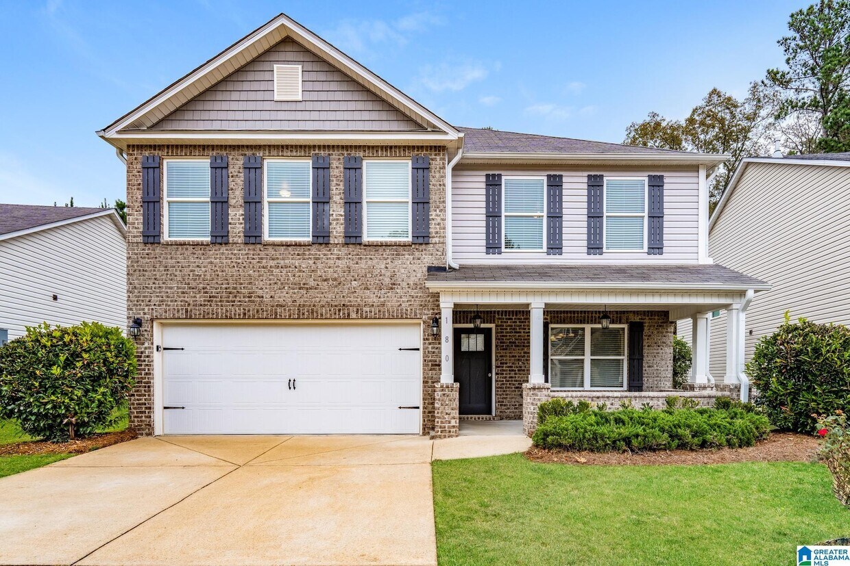 Foto principal - 180 Belmont Way