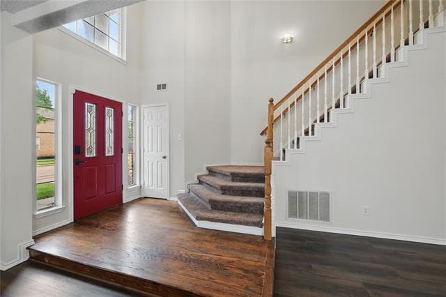 Building Photo - 2521 Timber Ridge Ln