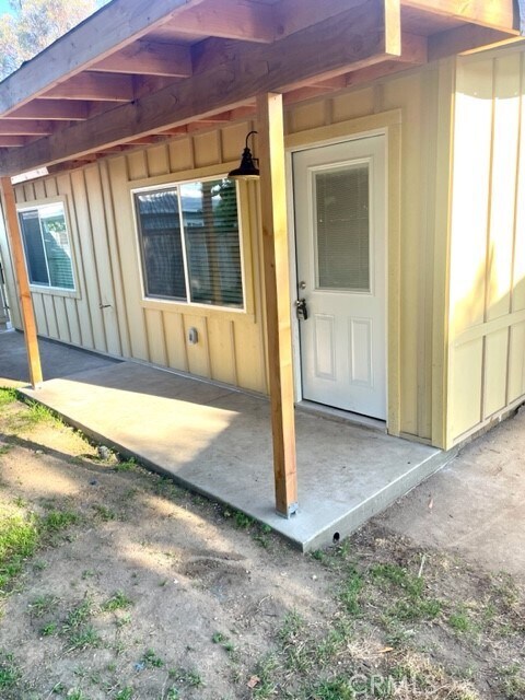 Building Photo - 8206 Juniper Ave