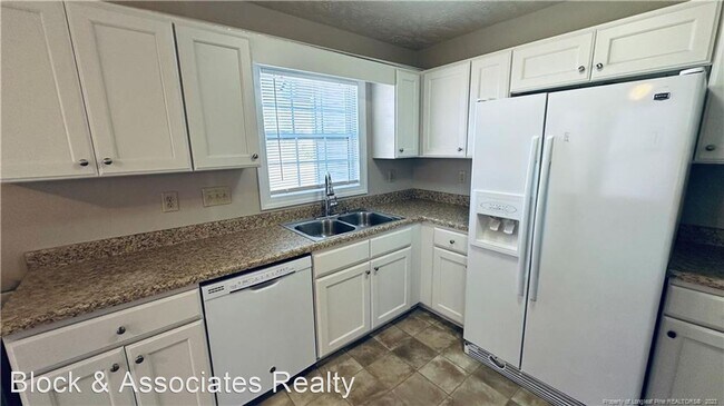 Foto del edificio - 3 br, 2 bath House - 5368 Marvin Drive