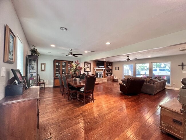 Building Photo - 15126 Turkey Creek Dr