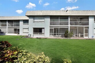 Building Photo - 4291 NW 9th Ave