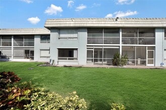 Building Photo - 4291 NW 9th Ave