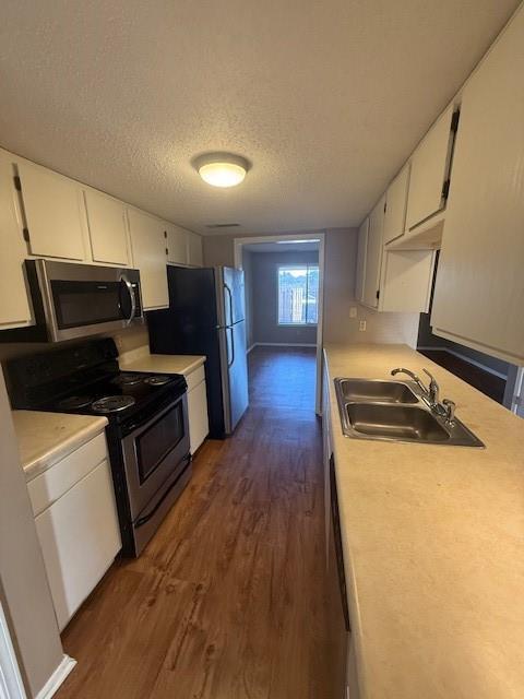 Building Photo - 782 N Storer Ave