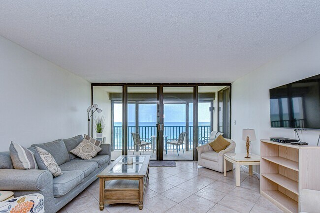 Foto del edificio - 7100 Sunset Way