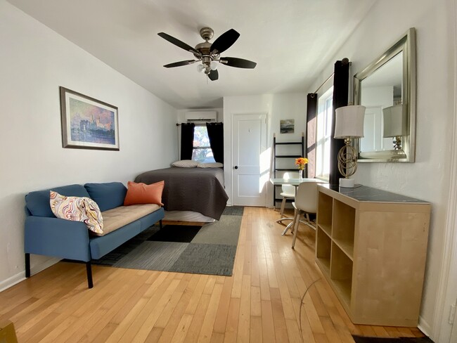 Foto del edificio - 6177 NE 5th Ave