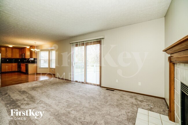 Foto del edificio - 5856 Oldenburgh Way