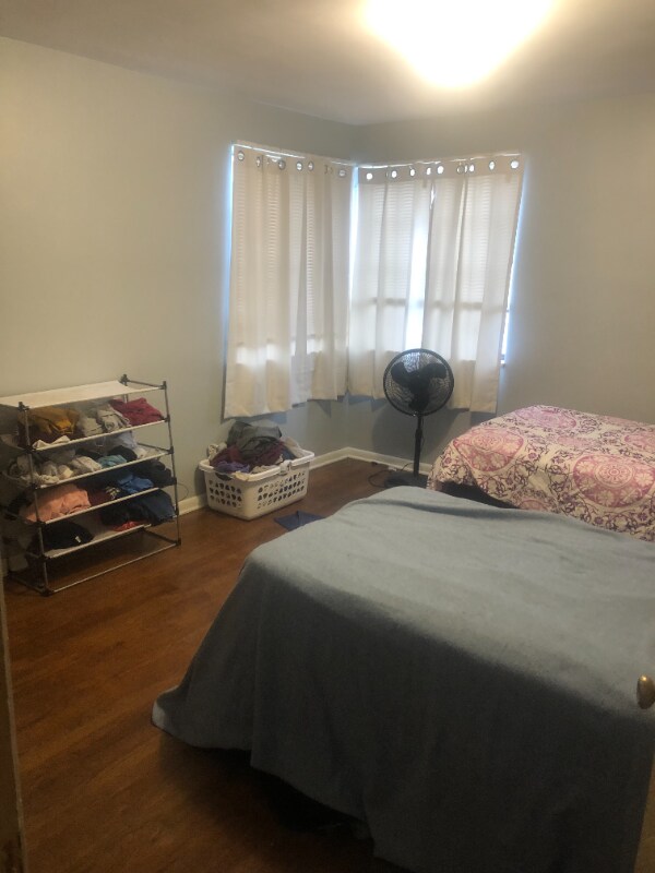 Foto del edificio - 4322 Ridge Rd