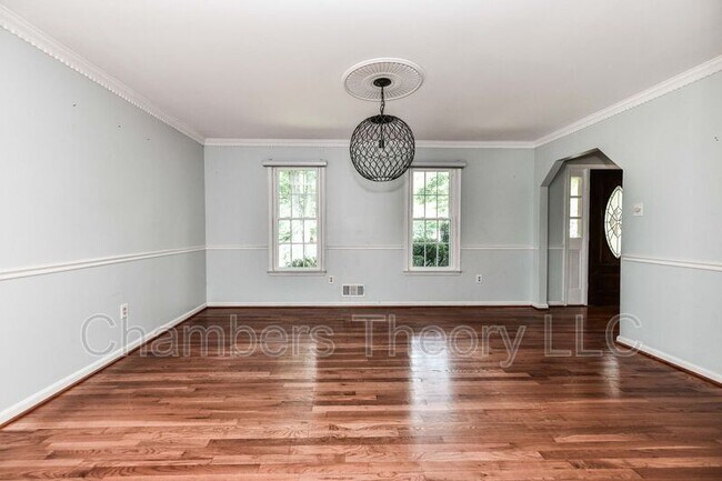 Building Photo - 12168 Holly Knoll Cir
