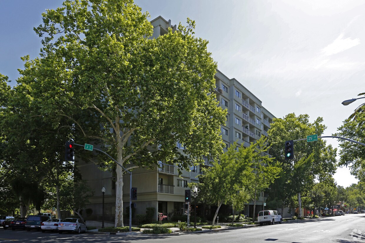 Foto del edificio - St. Francis Manor