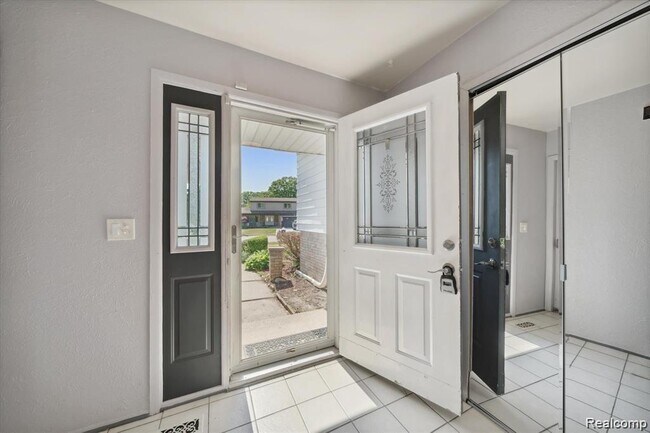 Foto del edificio - 36621 Waltham Dr
