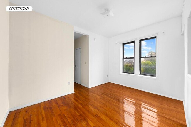 Foto del edificio - 261 14th St