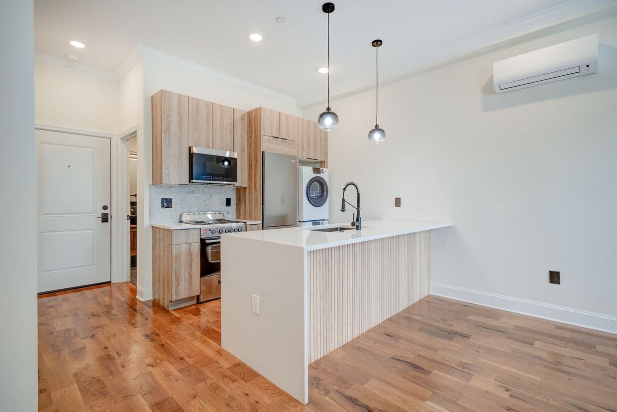 Foto principal - 2841 W Diamond St