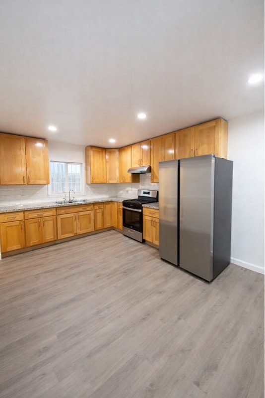 Foto del edificio - 2010 80th Ave