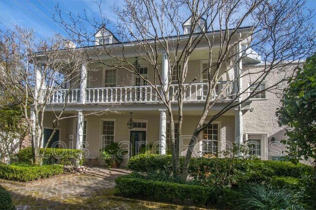 Photo - 31 Wentworth St House