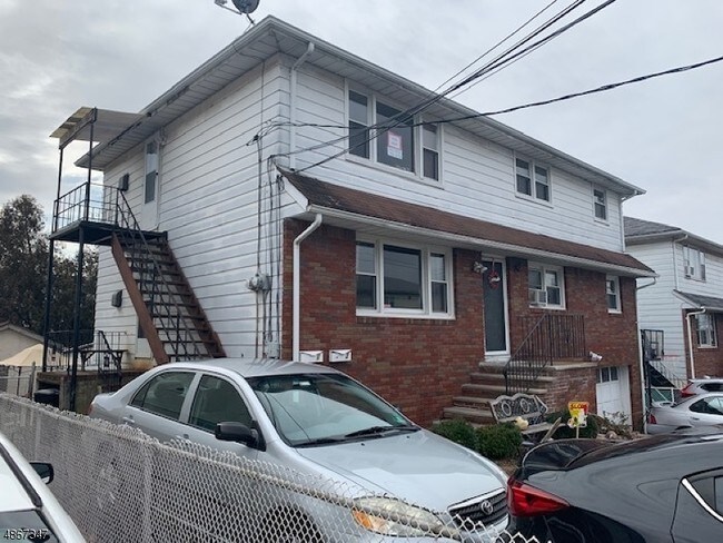 Foto del edificio - 85 Haverhill Ave