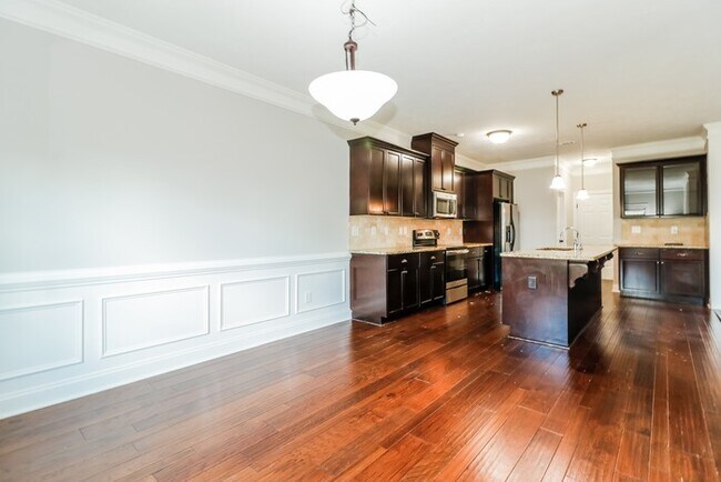 Building Photo - Classic 4 Bedroom in Grovetown
