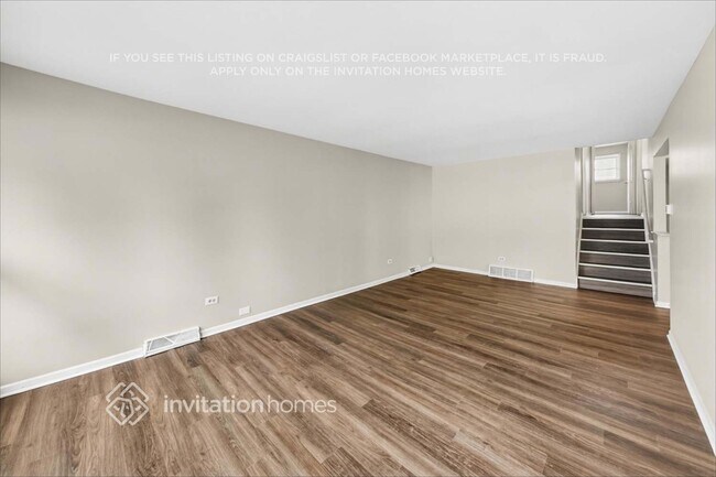 Foto del edificio - 16460 Roy St