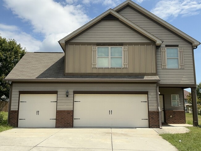Building Photo - 1302 Lock Heath Trail SE