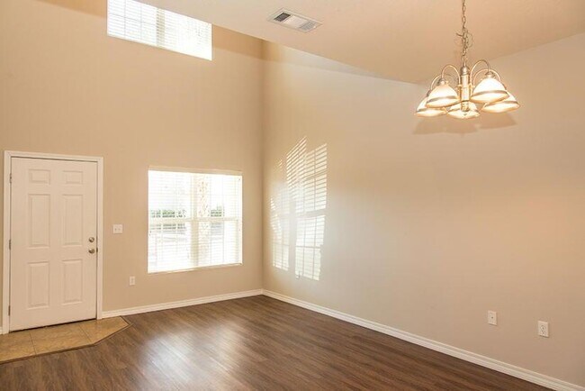 Foto del edificio - 1514 Bentley Cir