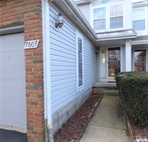 Building Photo - Townhome in Pickerington