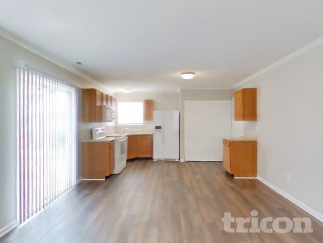 Foto del edificio - 824 Daybreak Dr