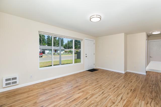 Building Photo - 4 bedroom in Renton WA 98056