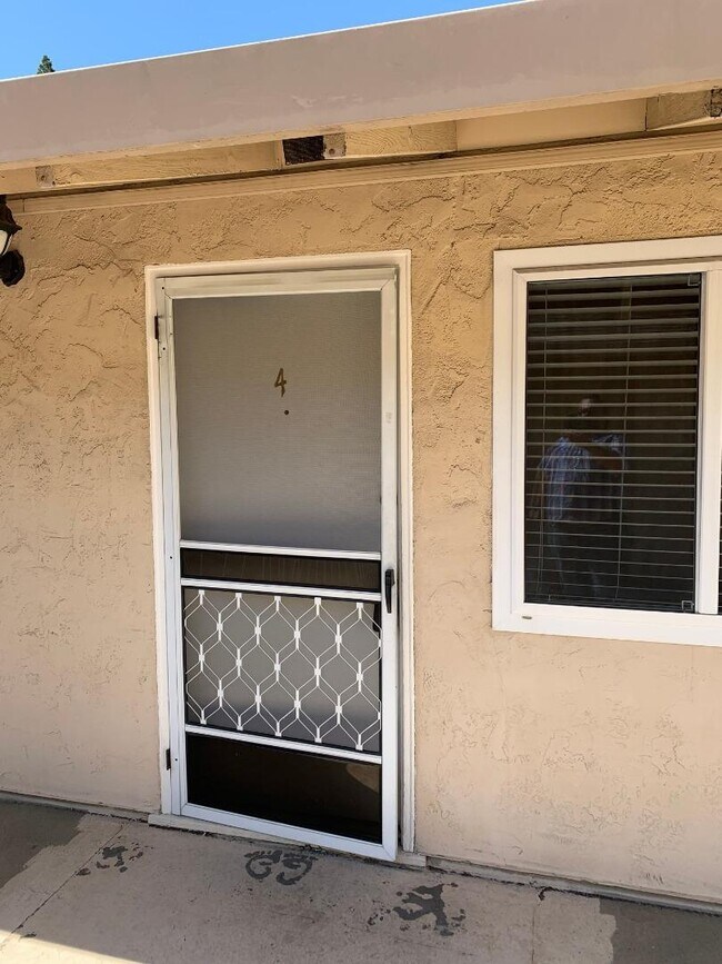 Foto del edificio - 699 Grand Coulee Ave