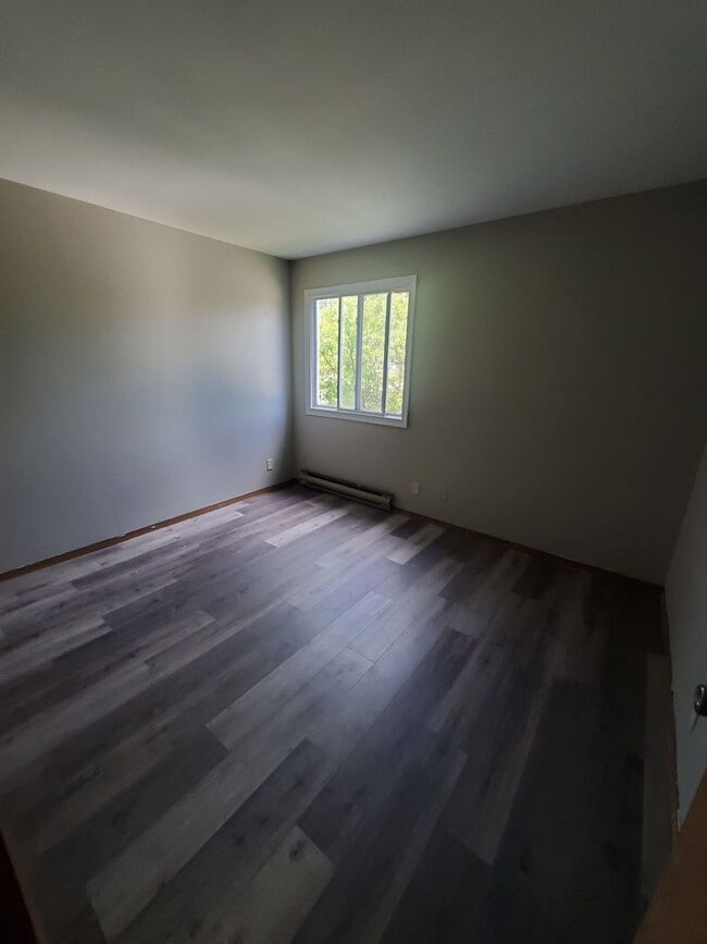 Building Photo - 601 Hartridge Dr
