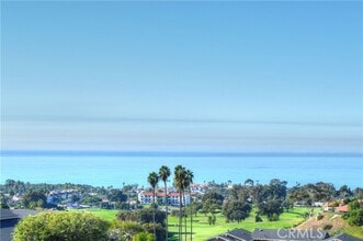 Building Photo - 146 Avenida Baja