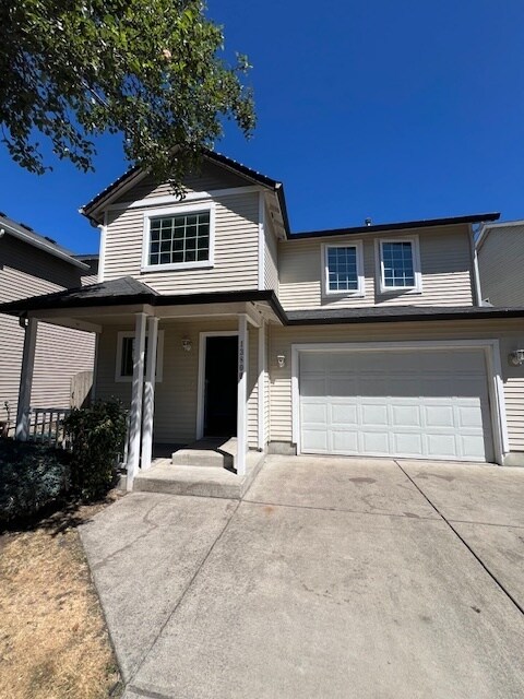 Foto principal - 13800 NE 65th St