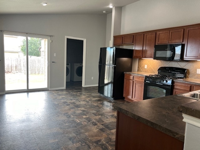 Building Photo - 206 Wisteria Way