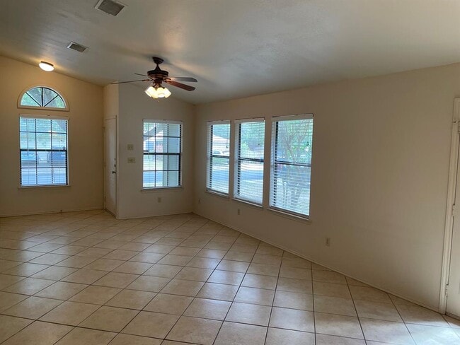 Building Photo - 10512 N Platt River Dr