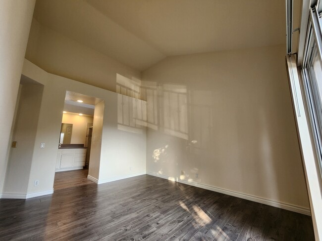 Foto del edificio - 7285 Calabria Ct